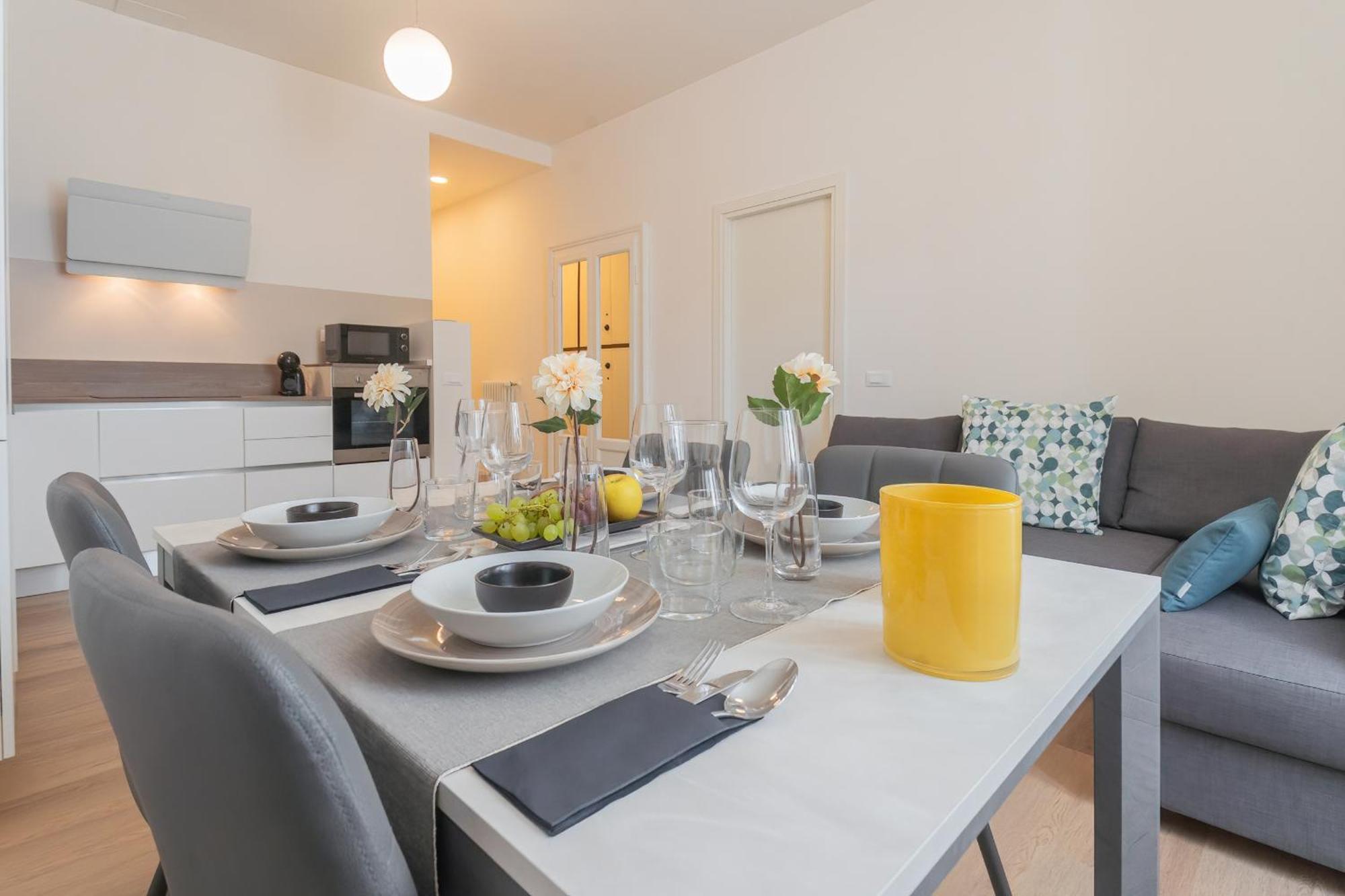 Manaraquattro - Apartament In Como Near The Center With Free Parking - Lake Como Exterior photo